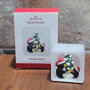 Hallmark Christmas Ornament Holiday on Ice 2013